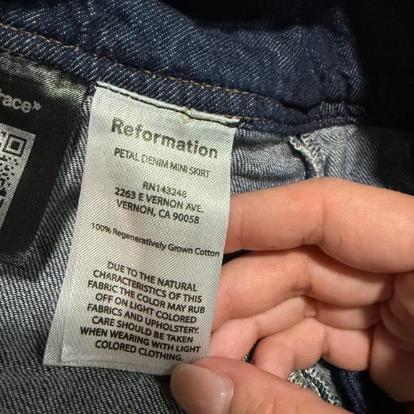 Reformation Petal Denim Mini Skort - Picture 4 of 6